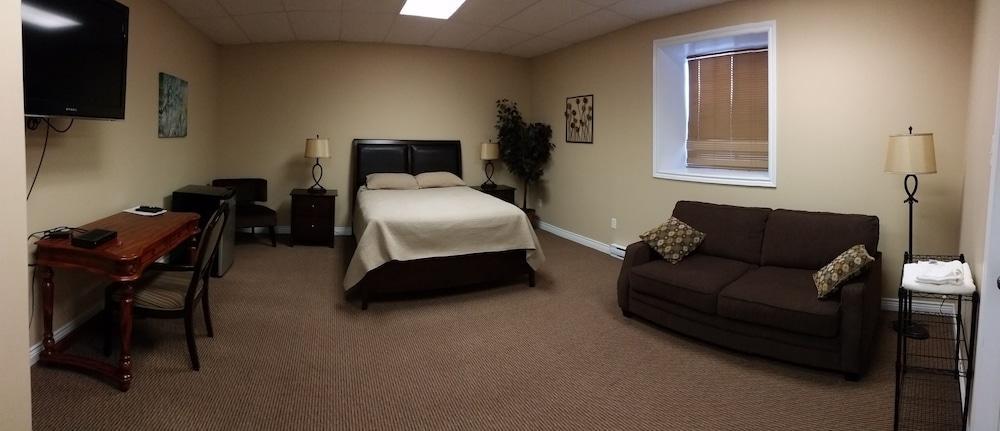 Riverview Suites Clarenville Exterior photo